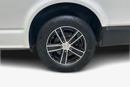 valkoinen Volkswagen Transporter 2020 kuva 11.