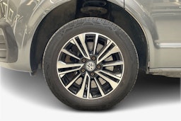 harmaa Volkswagen Transporter 2020 kuva 11.