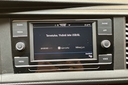 harmaa Volkswagen Transporter 2020 kuva 24.