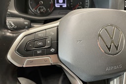 musta Volkswagen Transporter 2020 kuva 26.