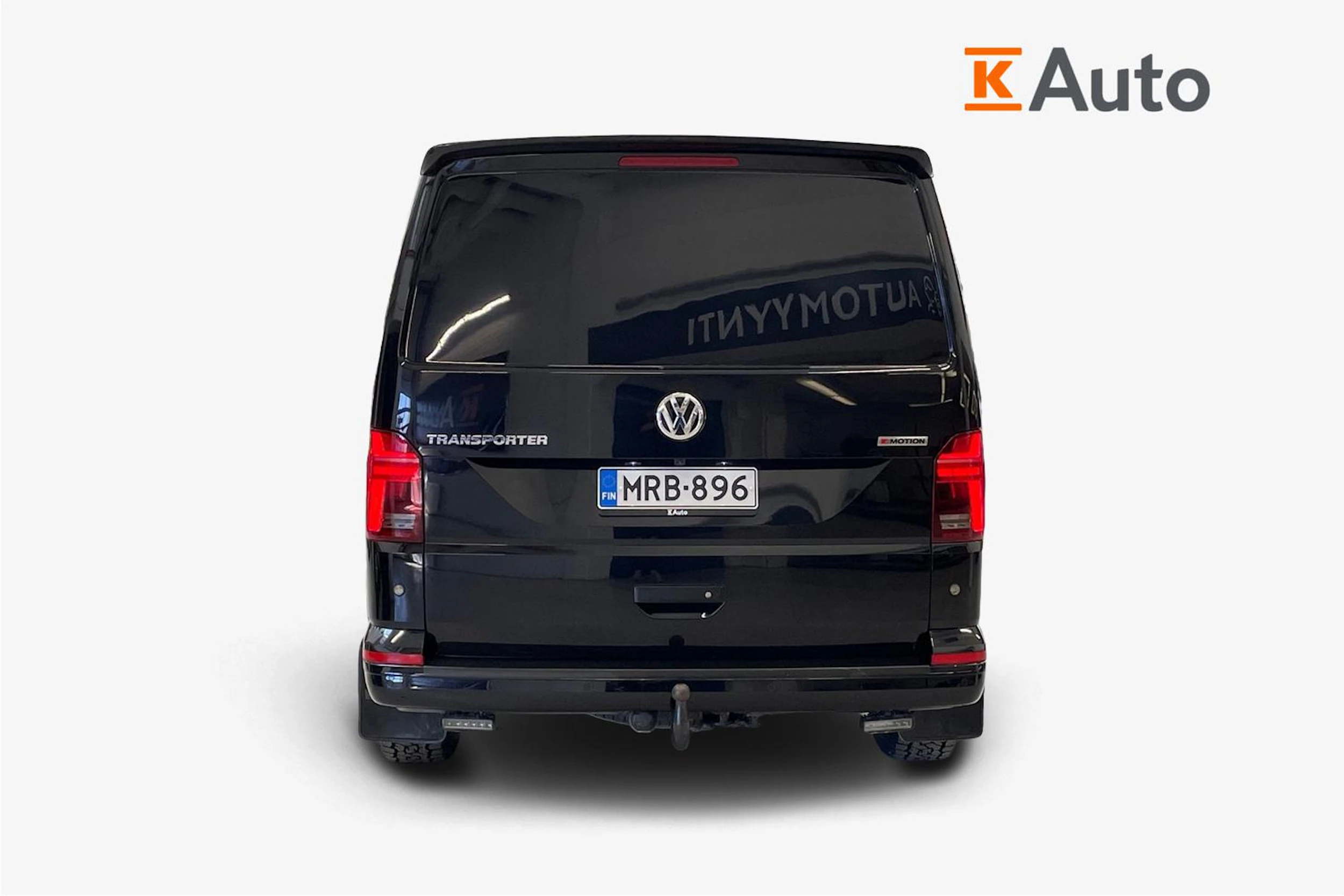 musta Volkswagen Transporter 2020 kuva 4.