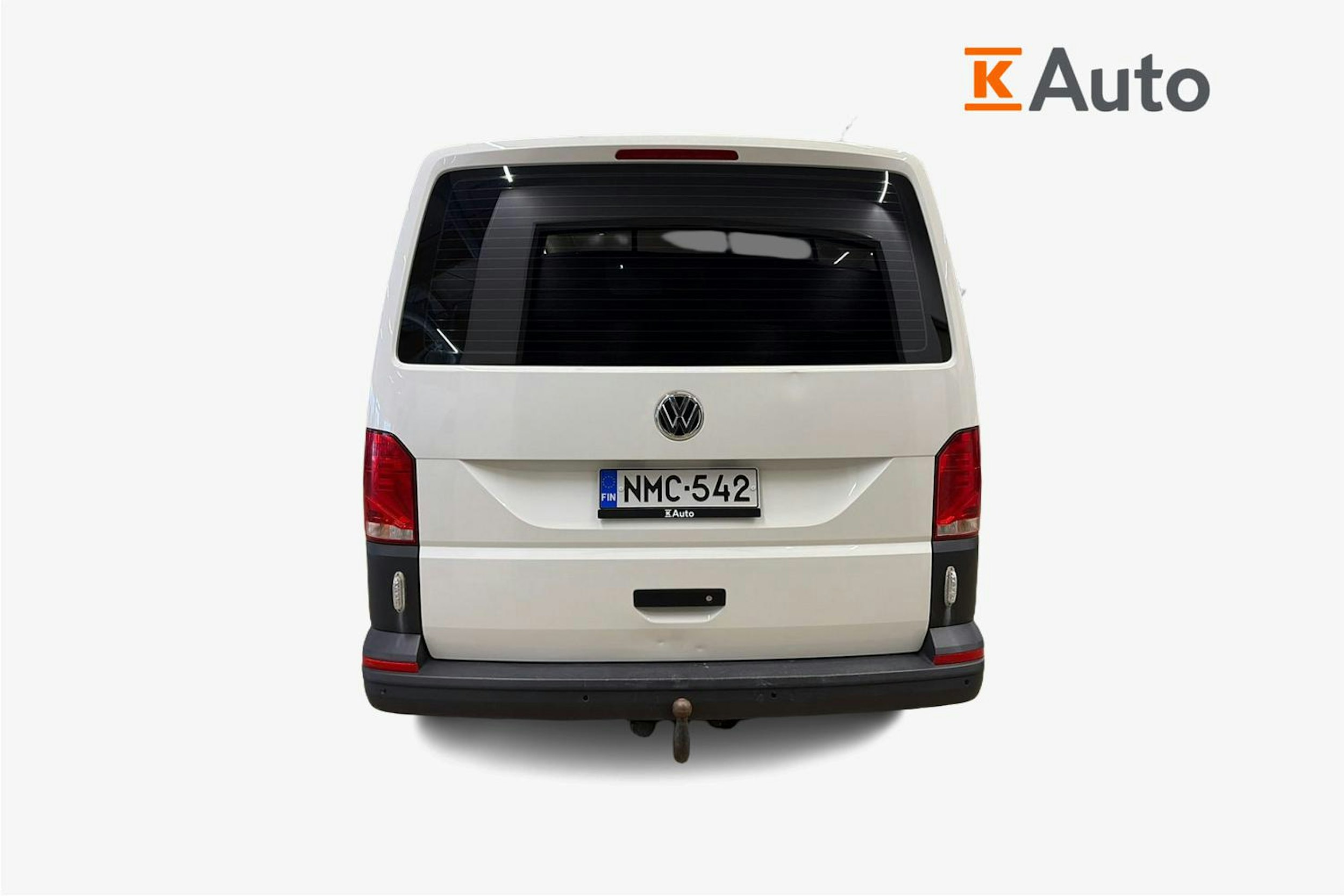 valkoinen Volkswagen Transporter 2020 kuva 4.