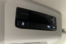 valkoinen Volkswagen Transporter 2020 kuva 15.