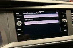 musta Volkswagen Transporter 2020 kuva 22.