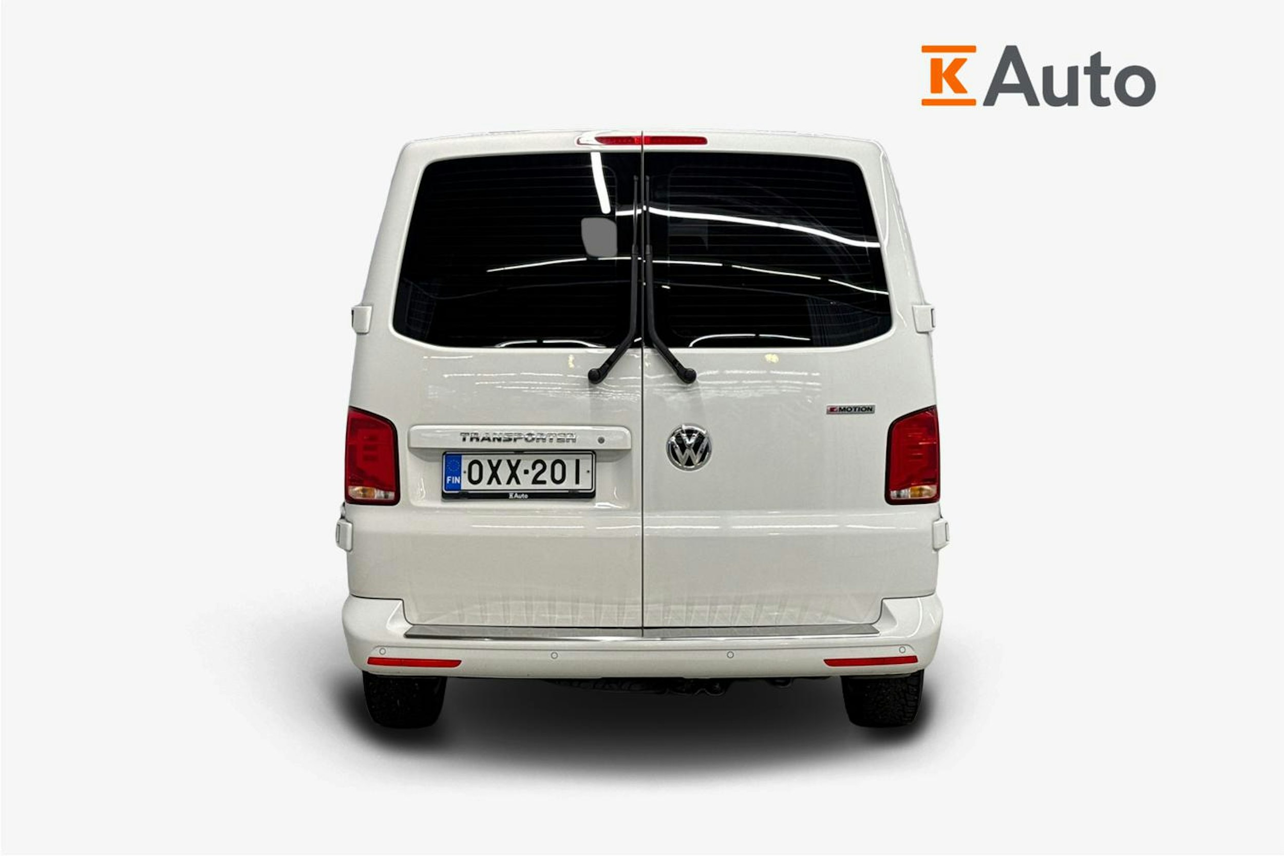 valkoinen Volkswagen Transporter 2020 kuva 4.