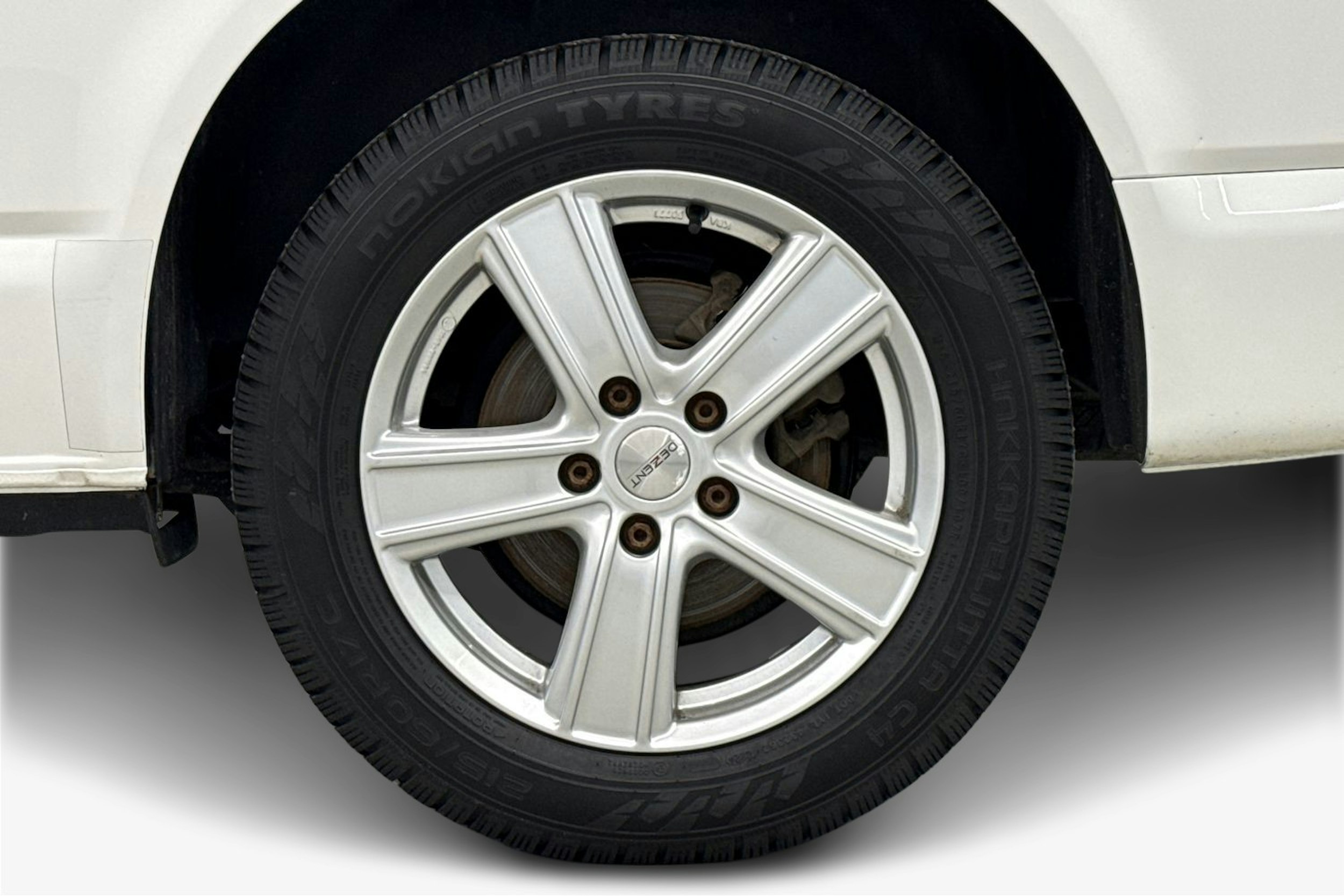 valkoinen Volkswagen Transporter 2020 kuva 12.