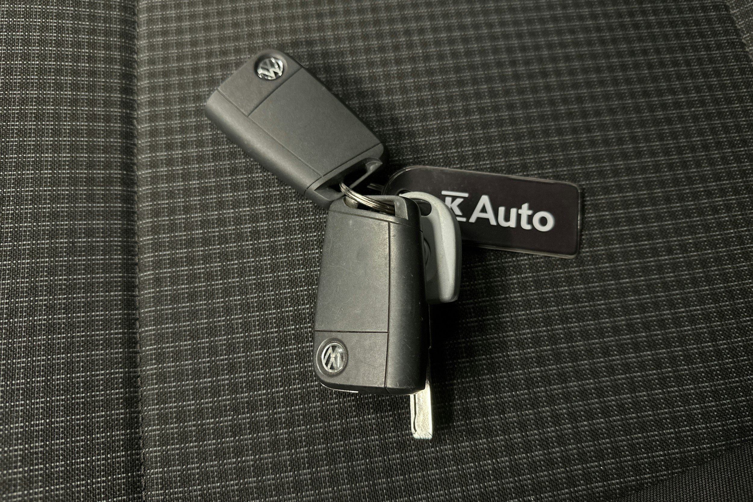 valkoinen Volkswagen Transporter 2020 kuva 25.