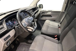 valkoinen Volkswagen Transporter 2020 kuva 7.