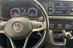 ruskea (beige) Volkswagen Transporter 2020 kuva 12.