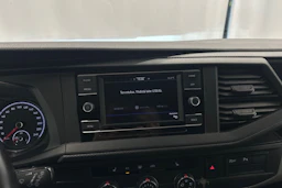 ruskea (beige) Volkswagen Transporter 2020 kuva 18.