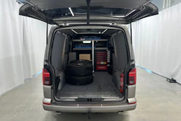 ruskea (beige) Volkswagen Transporter 2020 kuva 31.