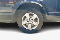 Musta Volkswagen TRANSPORTER 2020 kuva 12.