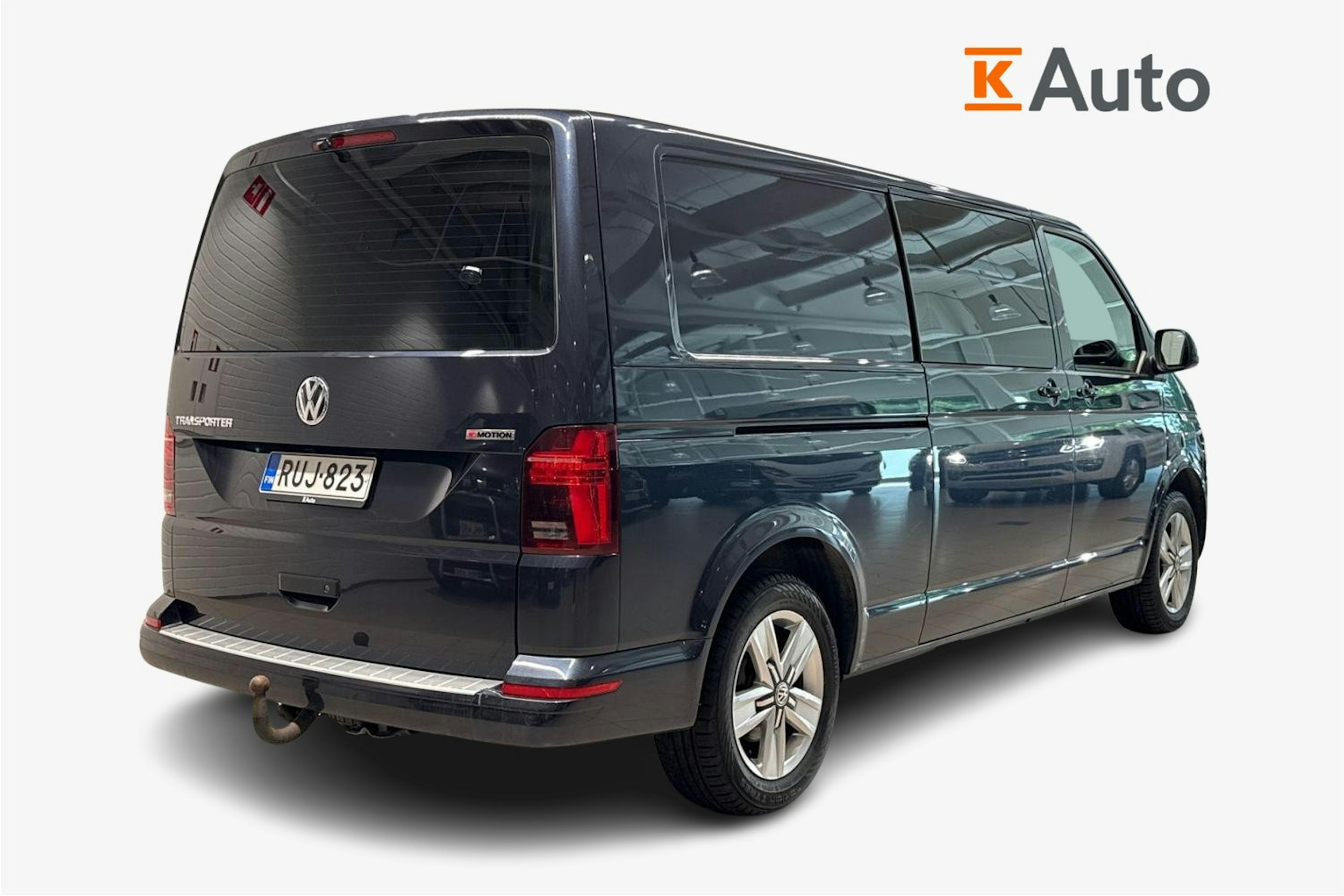 sininen Volkswagen Transporter 2020 kuva 2.