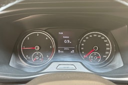 valkoinen Volkswagen Transporter 2020 kuva 18.