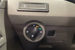 valkoinen Volkswagen Transporter 2020 kuva 23.