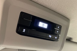 valkoinen Volkswagen Transporter 2020 kuva 25.