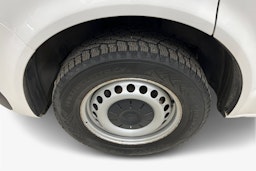 valkoinen Volkswagen Transporter 2020 kuva 12.