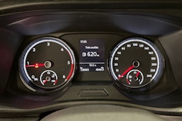 valkoinen Volkswagen Transporter 2020 kuva 17.