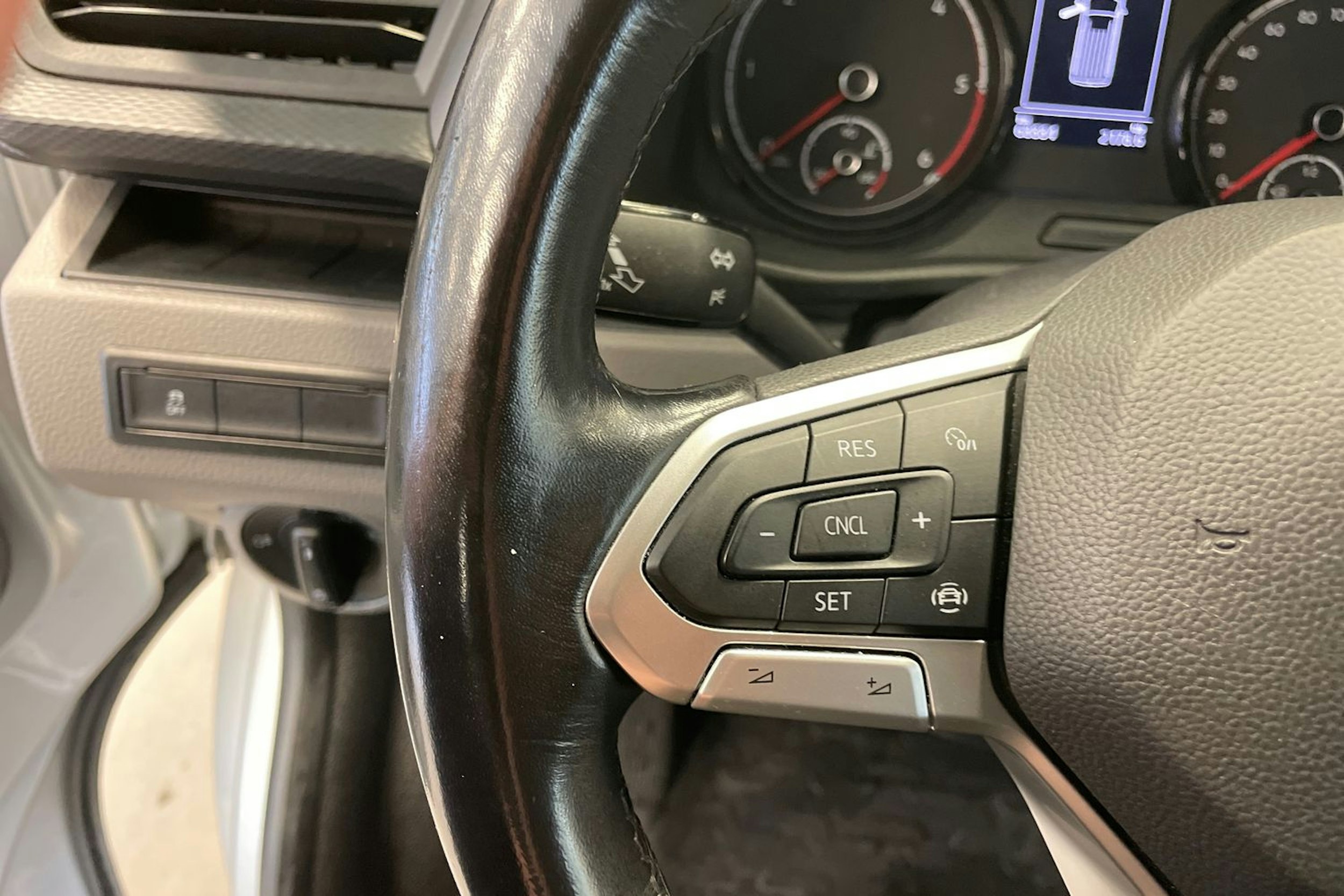 Hopea Volkswagen TRANSPORTER 2020 kuva 11.