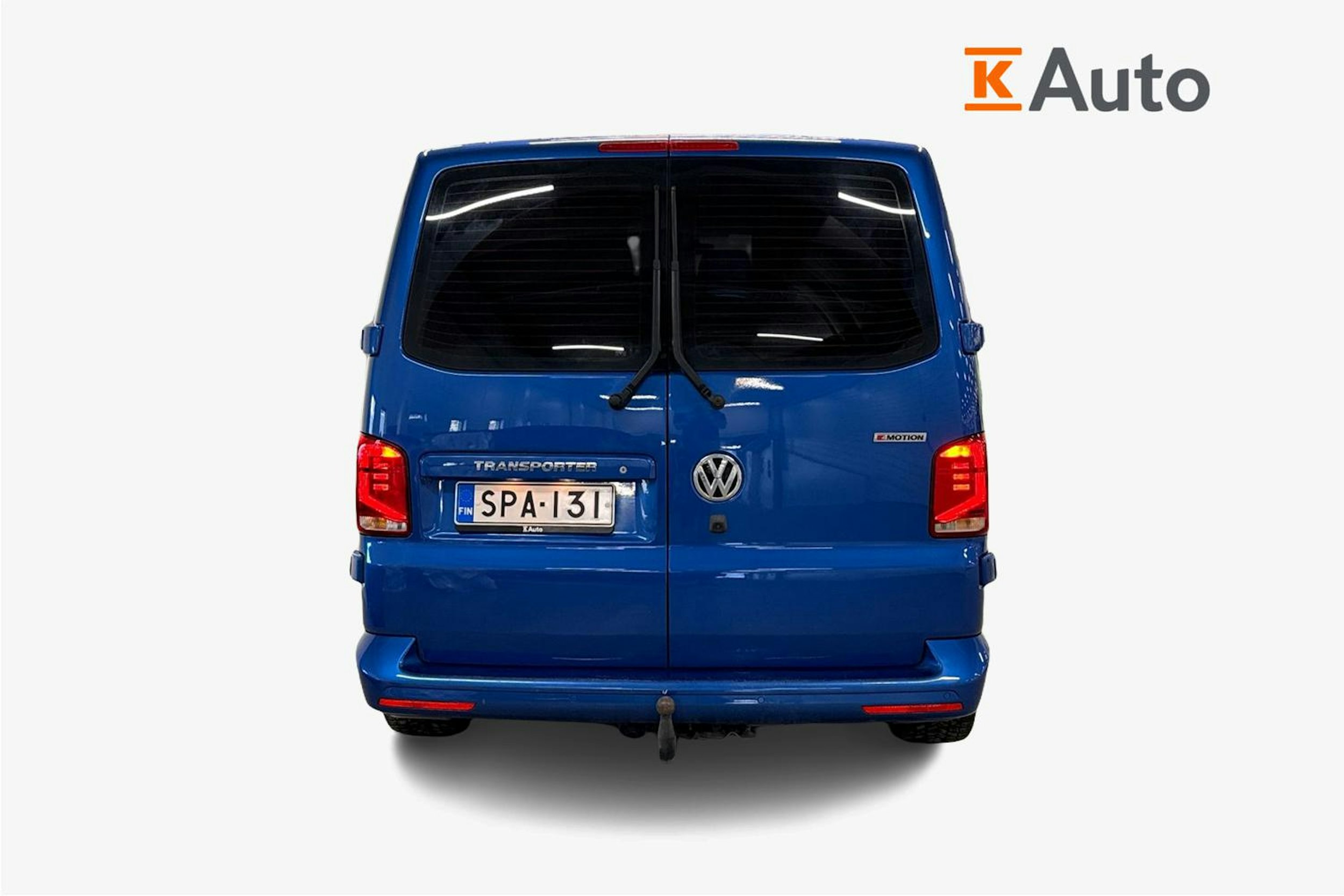 sininen Volkswagen Transporter 2020 kuva 4.