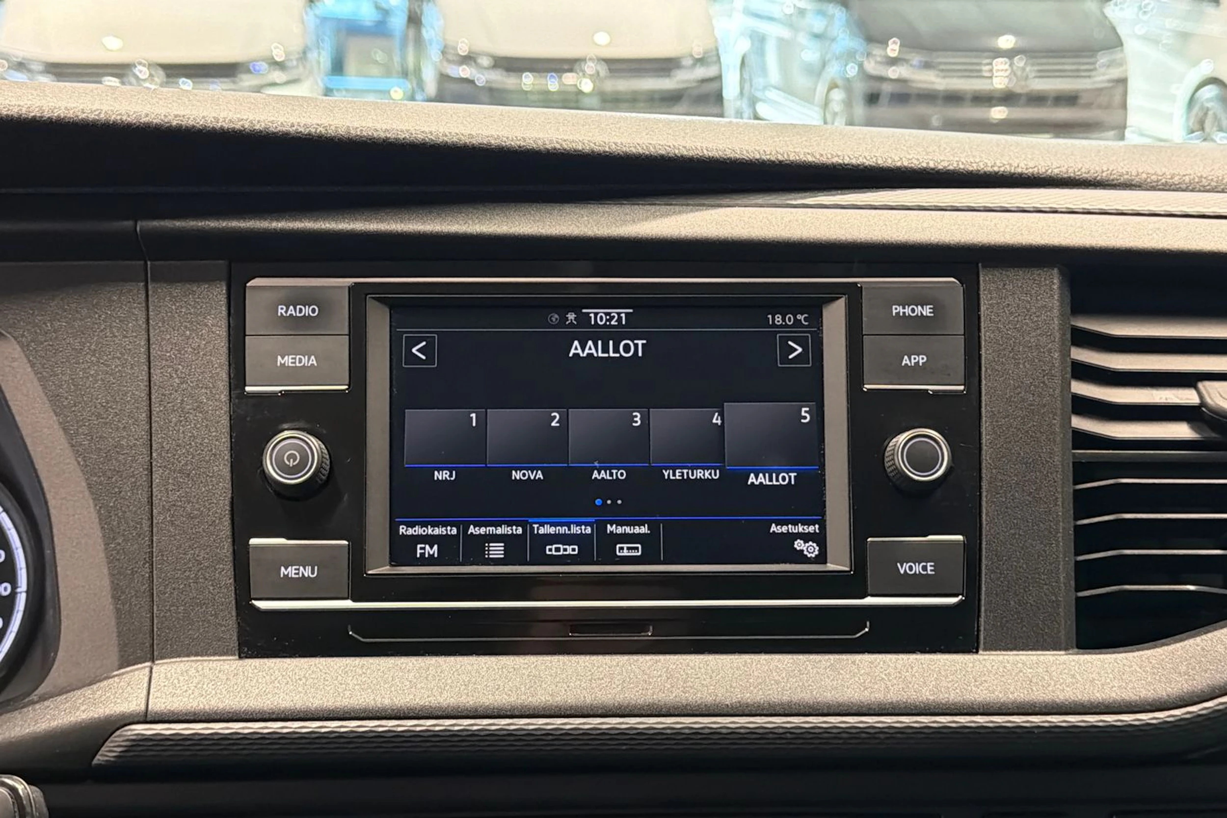 Hopea Volkswagen TRANSPORTER 2020 kuva 19.