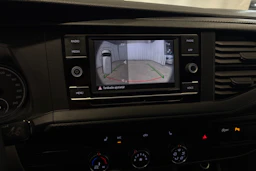 sininen Volkswagen Transporter 2020 kuva 17.