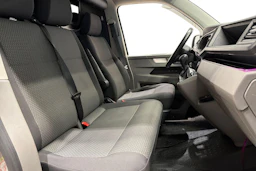ruskea (beige) Volkswagen Transporter 2020 kuva 11.