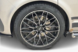 ruskea (beige) Volkswagen Transporter 2020 kuva 12.
