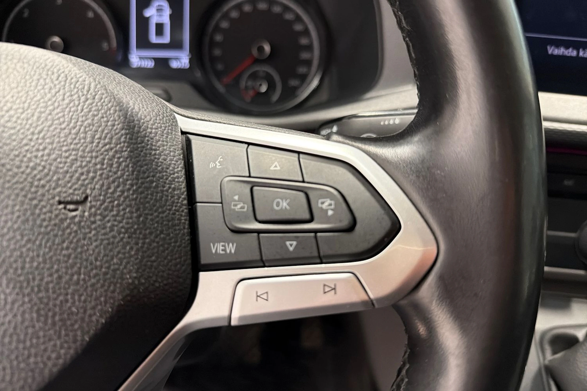 ruskea (beige) Volkswagen Transporter 2020 kuva 15.