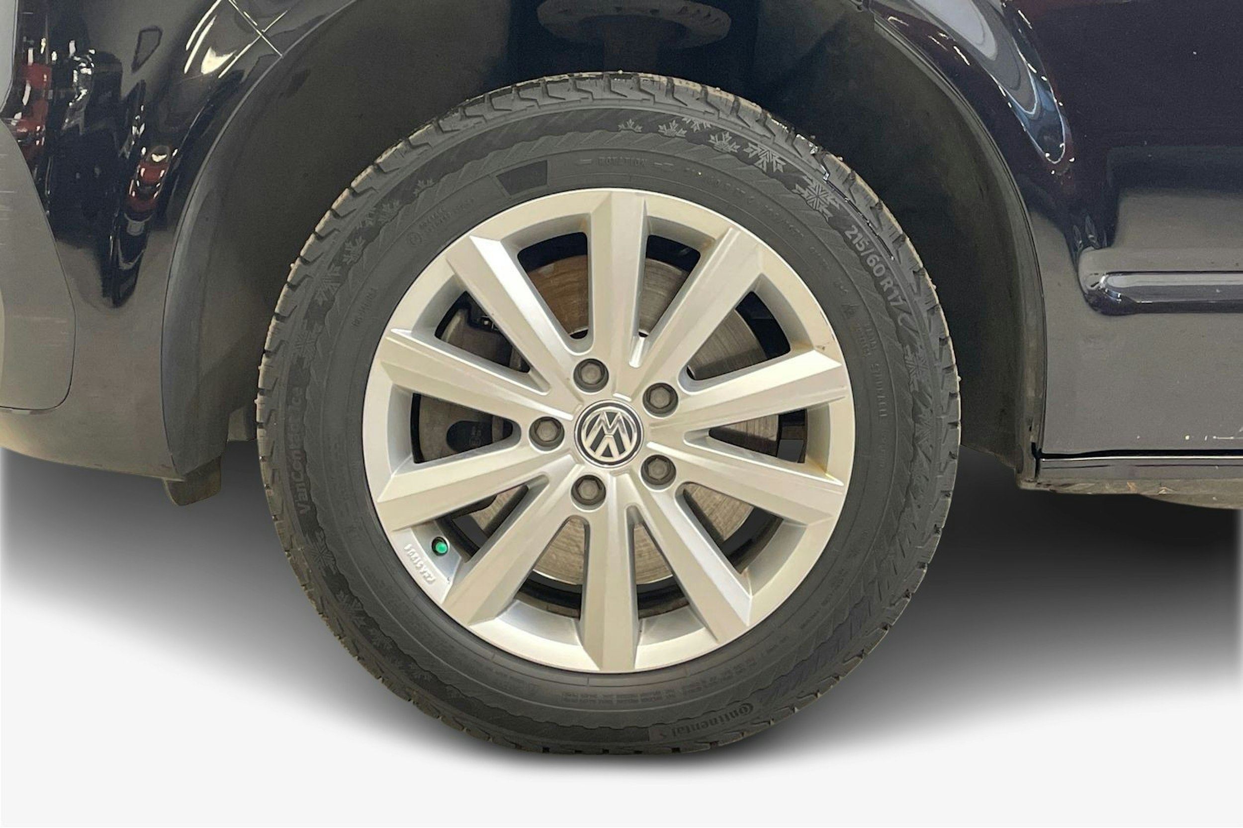 met. musta Volkswagen Transporter 2020 kuva 11.