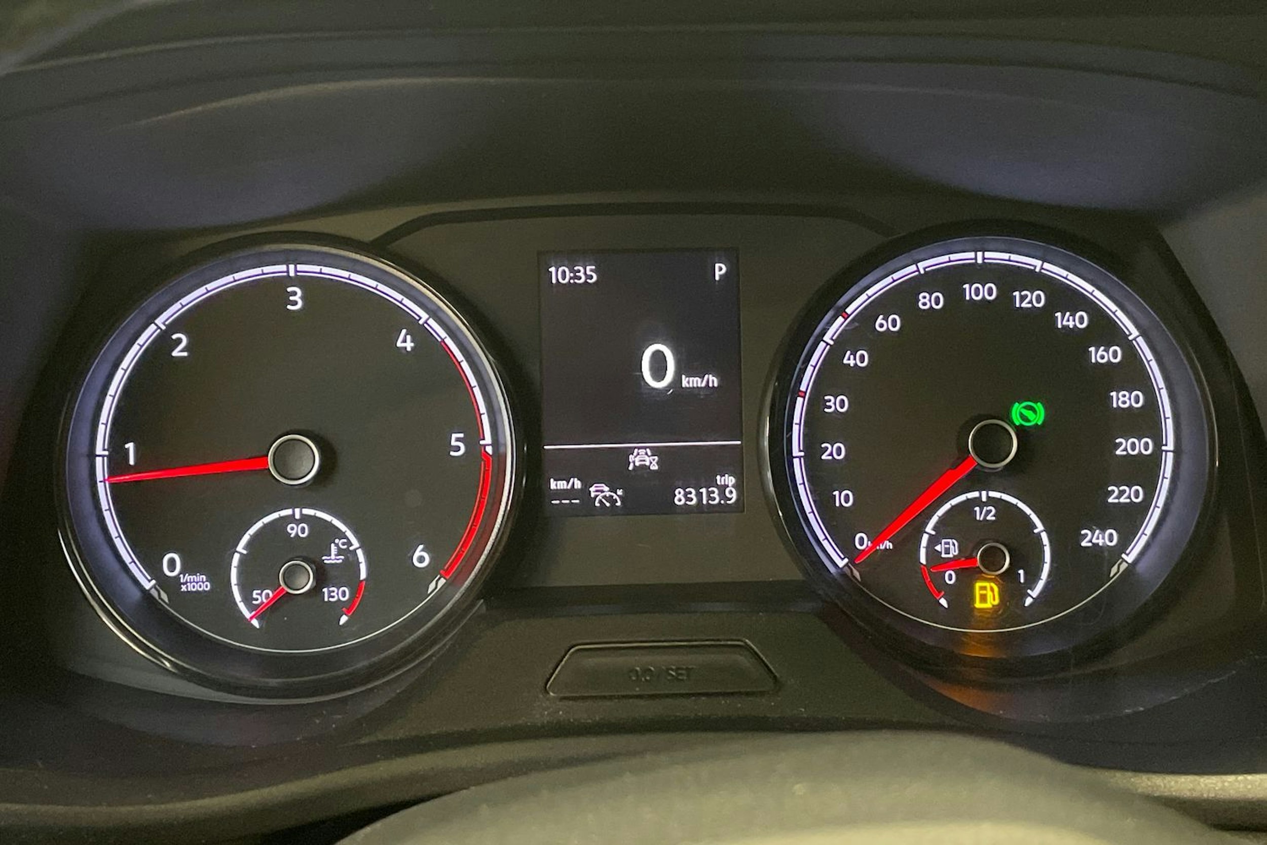 met. musta Volkswagen Transporter 2020 kuva 17.