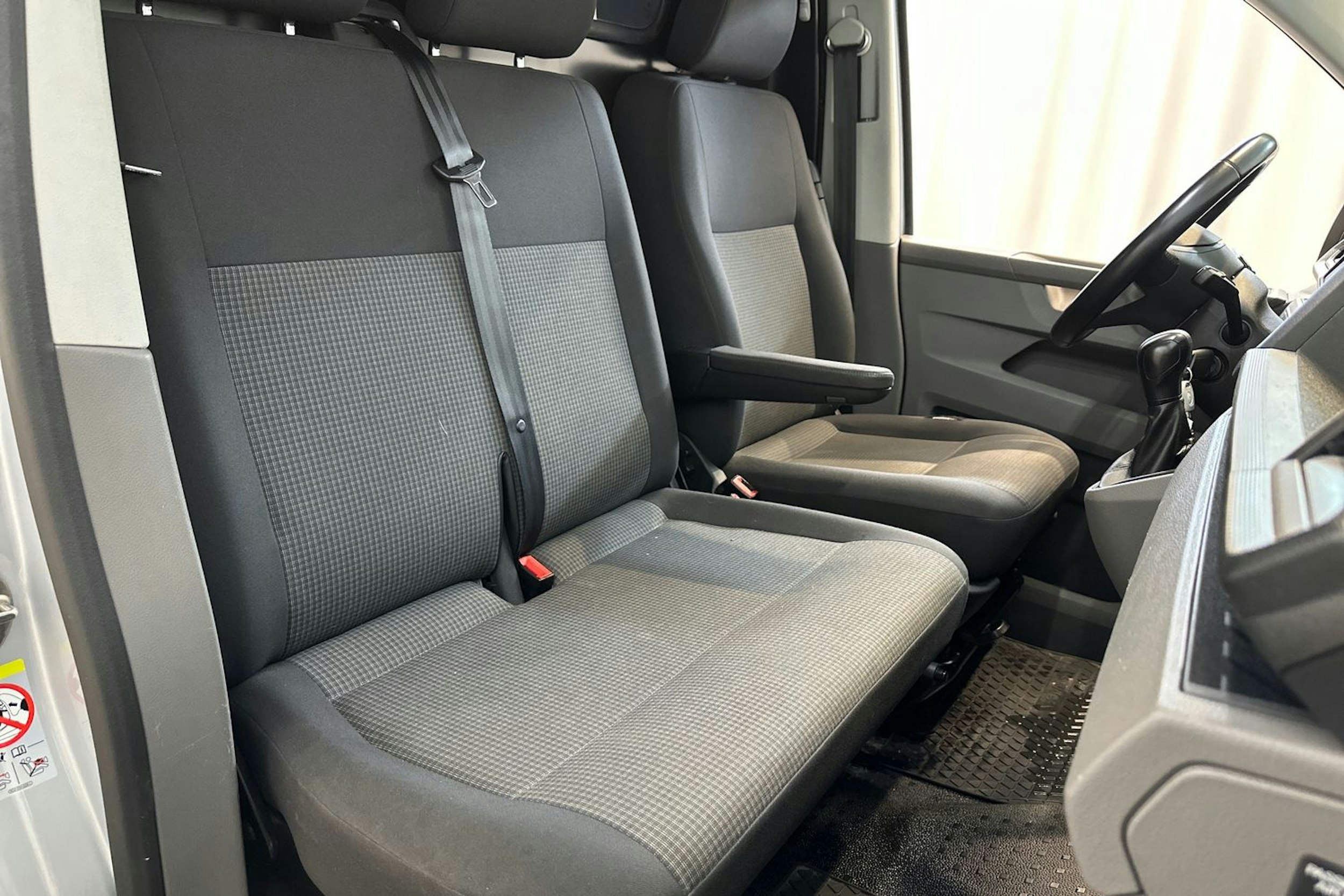 Hopea Volkswagen TRANSPORTER 2020 kuva 15.