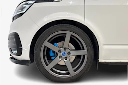 valkoinen Volkswagen Transporter 2020 kuva 11.