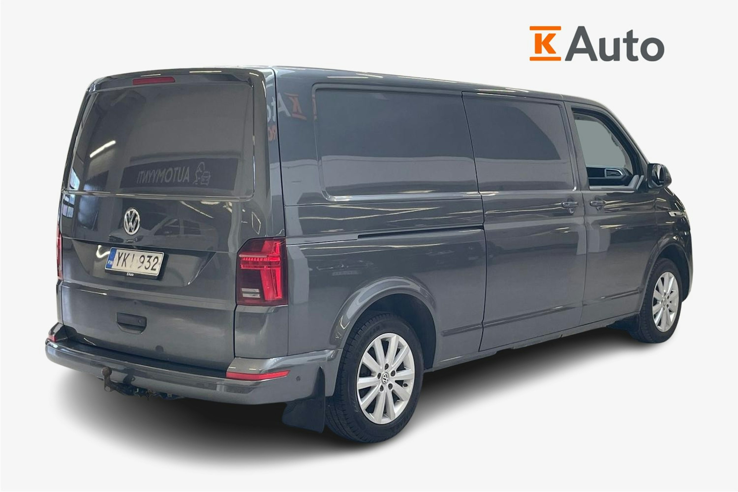 harmaa Volkswagen Transporter 2020 kuva 2.