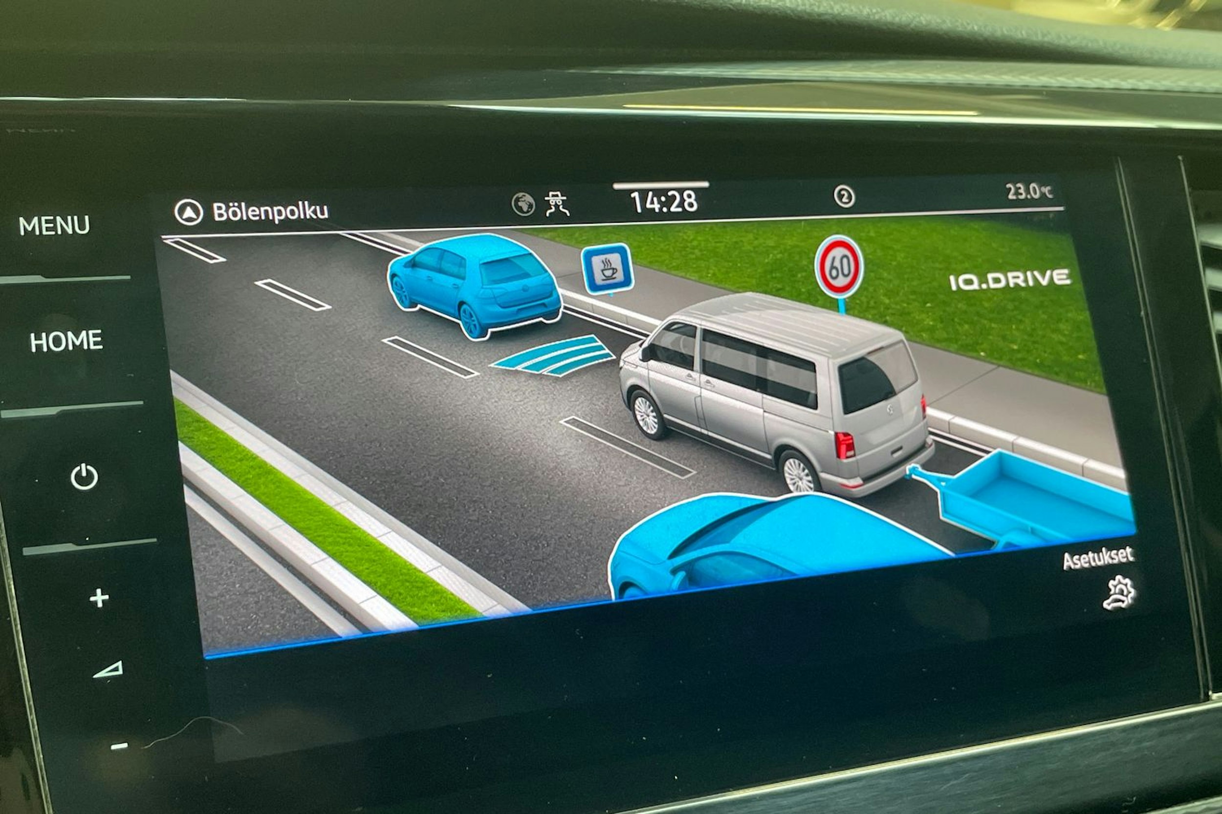 harmaa Volkswagen Transporter 2020 kuva 27.