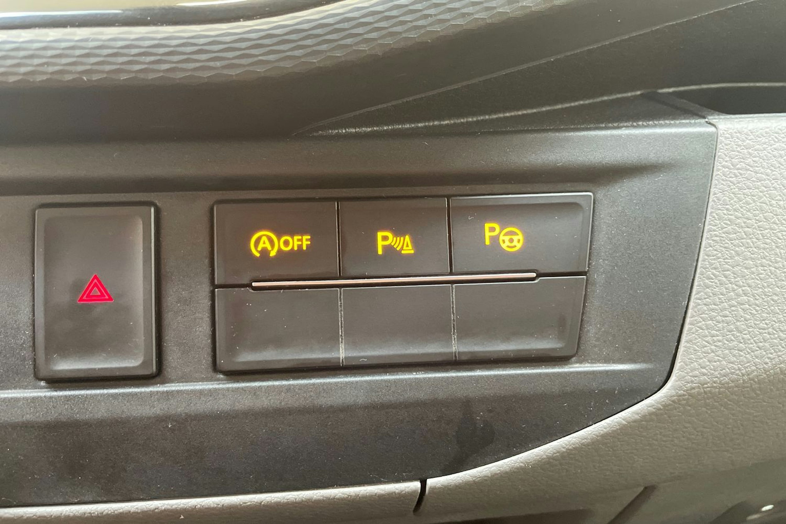 harmaa Volkswagen Transporter 2020 kuva 33.
