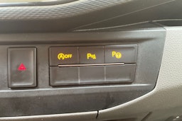 harmaa Volkswagen Transporter 2020 kuva 33.