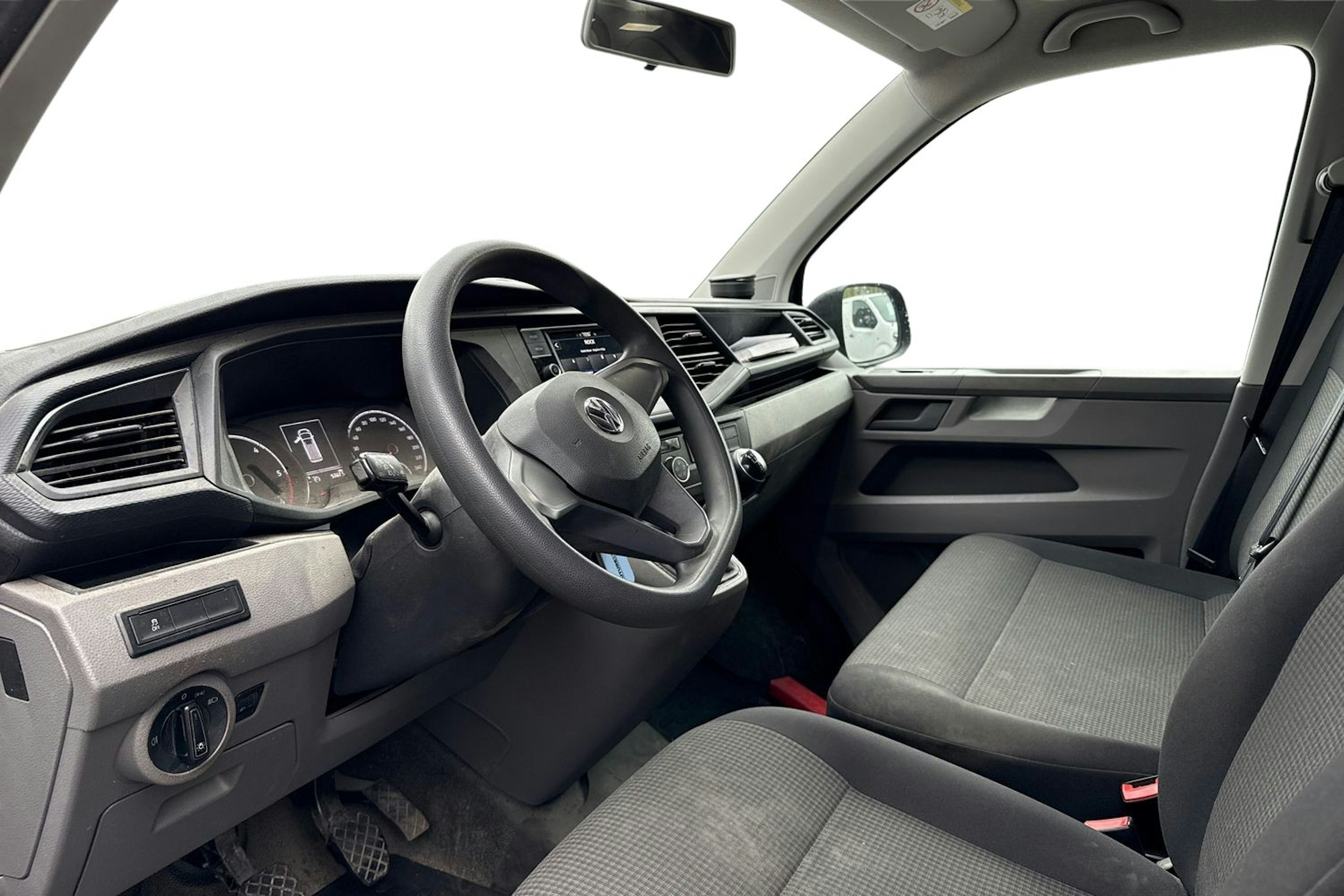 Sininen Volkswagen TRANSPORTER 2020 kuva 3.