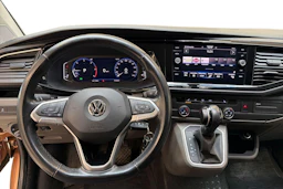 ruskea (beige) Volkswagen Transporter 2020 kuva 7.