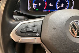 ruskea (beige) Volkswagen Transporter 2020 kuva 11.