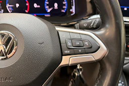 ruskea (beige) Volkswagen Transporter 2020 kuva 12.