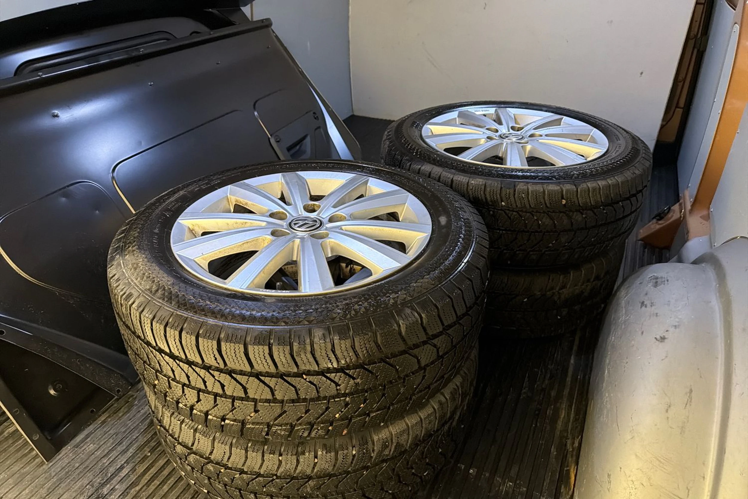 ruskea (beige) Volkswagen Transporter 2020 kuva 22.