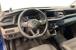 sininen Volkswagen Transporter 2020 kuva 9.
