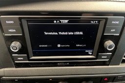 sininen Volkswagen Transporter 2020 kuva 22.