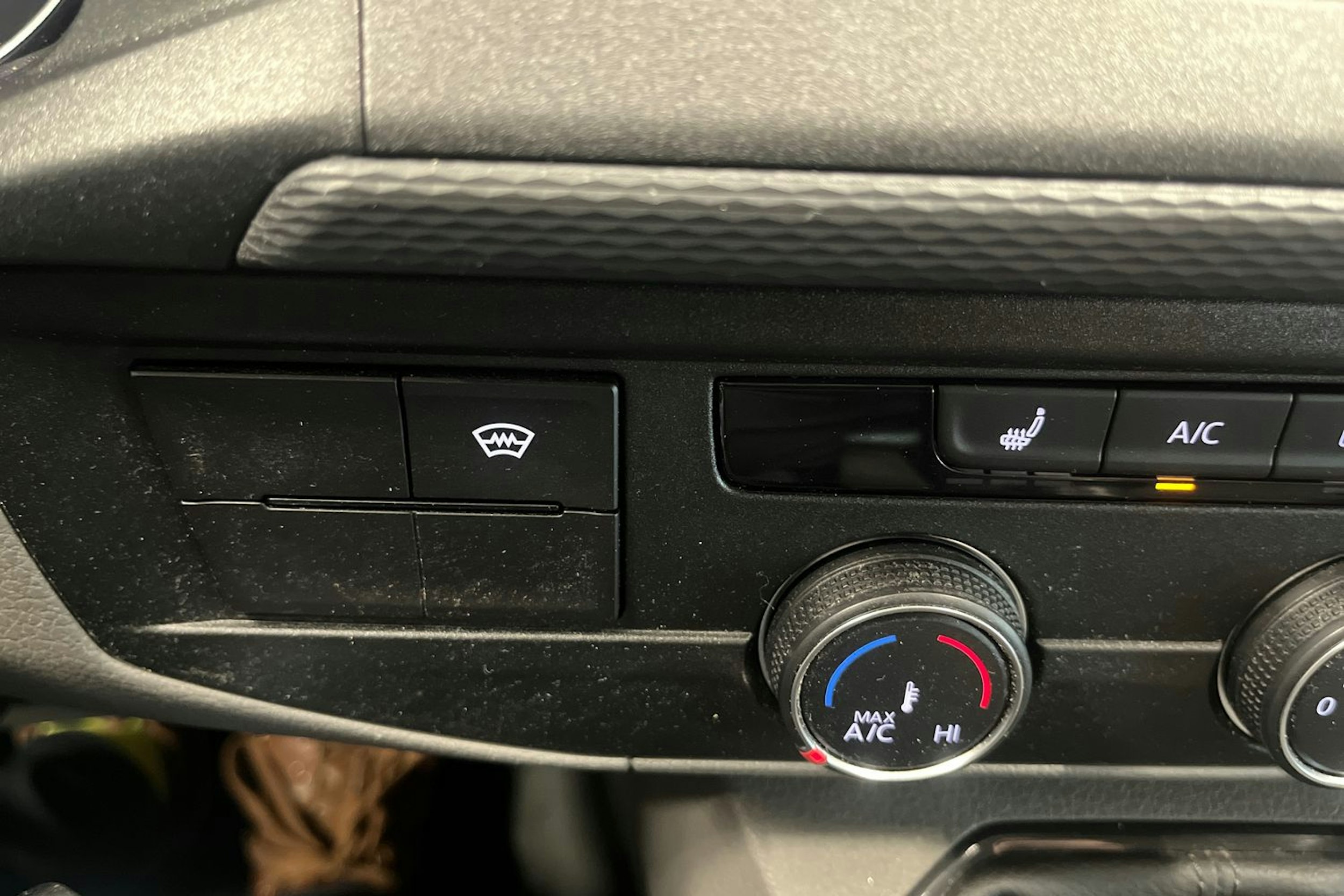 sininen Volkswagen Transporter 2020 kuva 26.