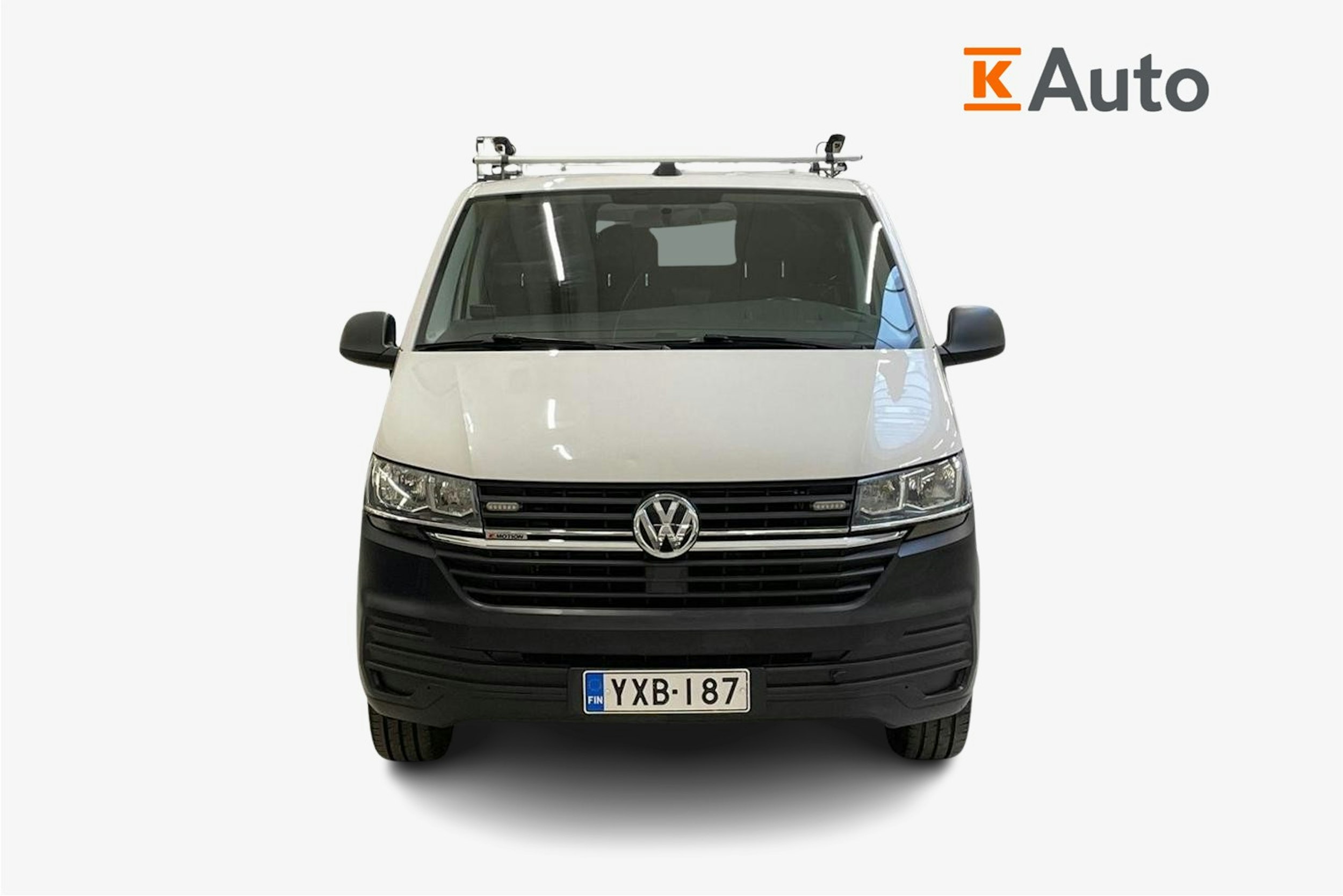 valkoinen Volkswagen Transporter 2020 kuva 5.
