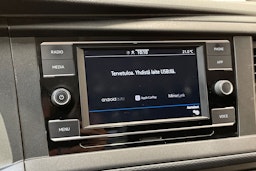 valkoinen Volkswagen Transporter 2020 kuva 19.