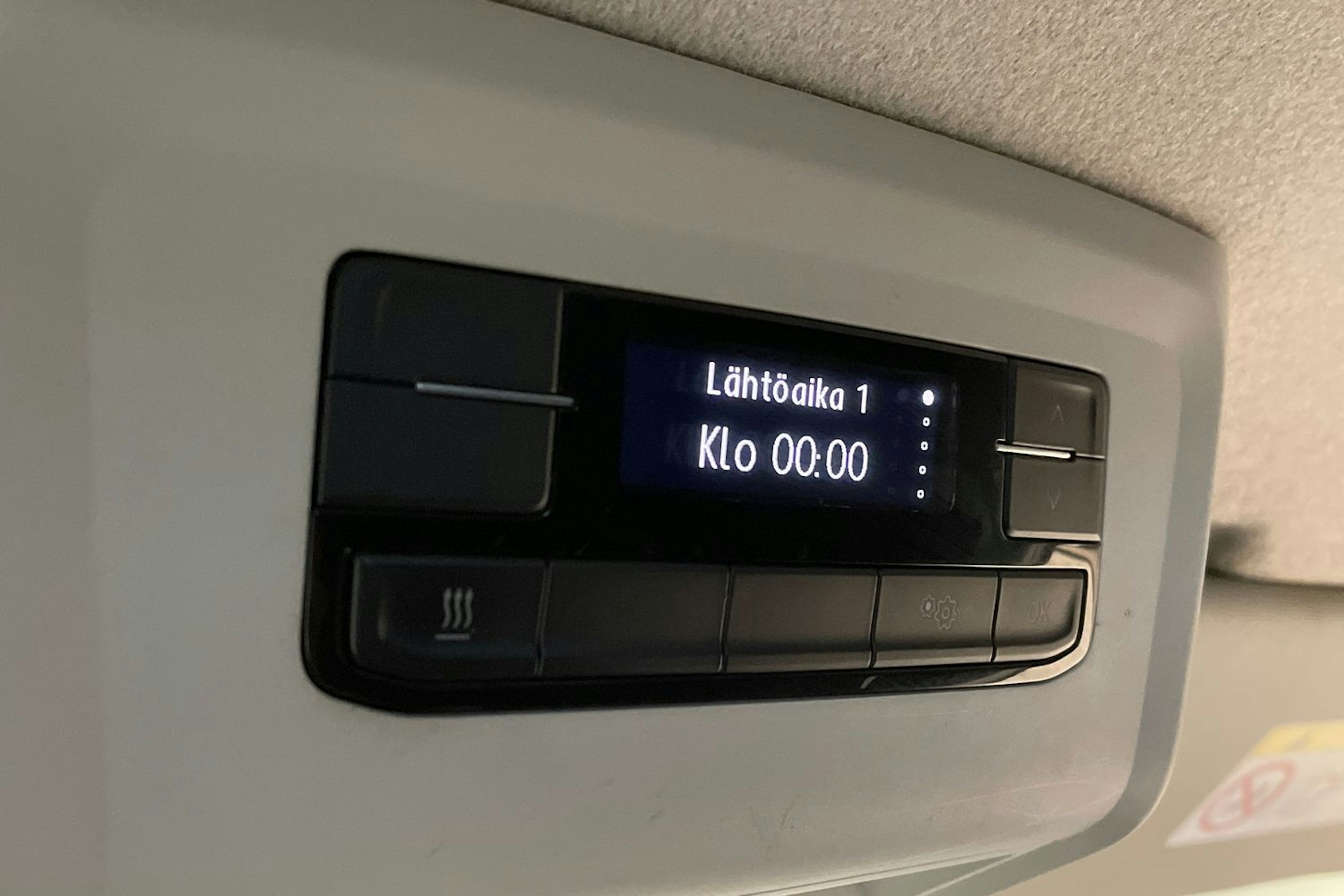 valkoinen Volkswagen Transporter 2020 kuva 21.