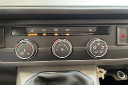 hopea Volkswagen Transporter 2020 kuva 22.