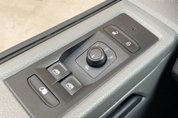 hopea Volkswagen Transporter 2020 kuva 25.